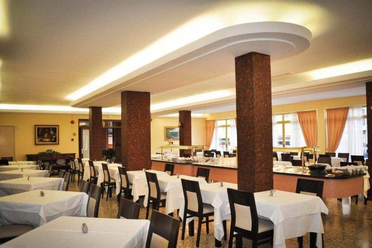 Hotel Iris - Only Adults Эл Аренал Экстерьер фото